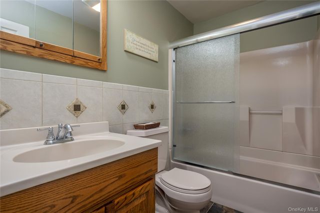 67 Pearce Parkway, Pearl River, NY 10965