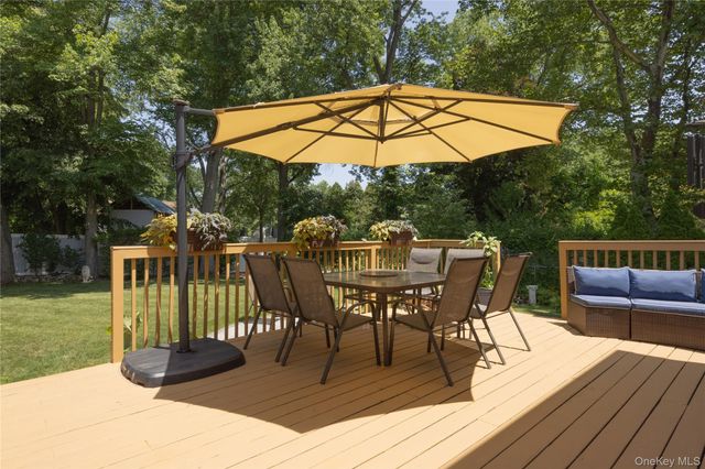 67 Pearce Parkway, Pearl River, NY 10965