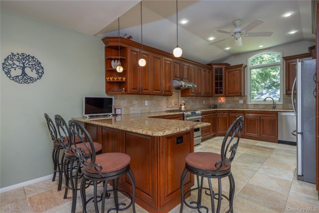 67 Pearce Parkway, Pearl River, NY 10965