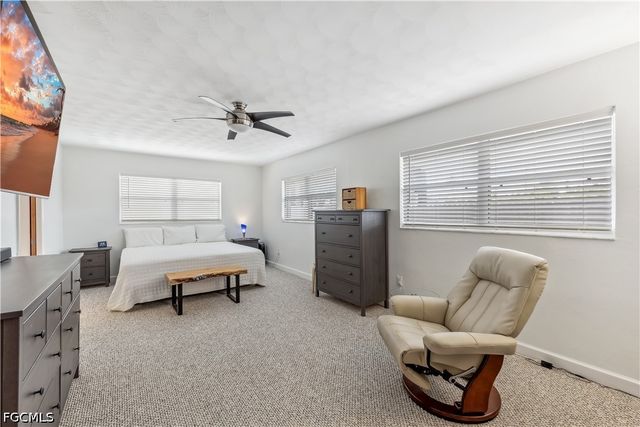 5654 Natoma DR, Fort Myers, FL 33919
