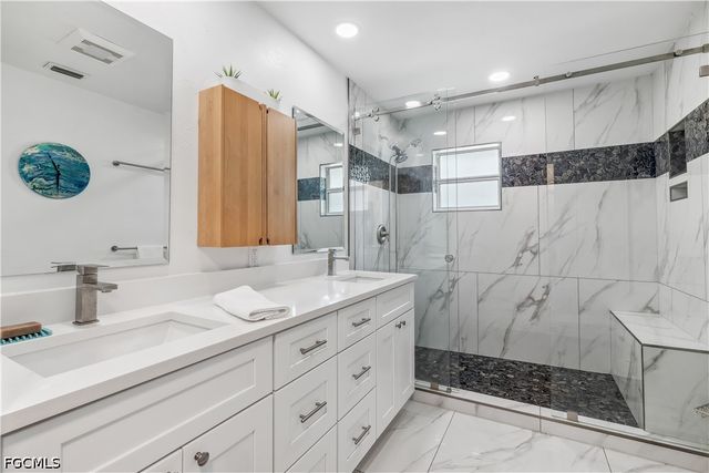 5654 Natoma DR, Fort Myers, FL 33919