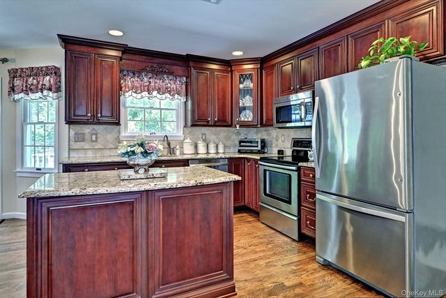 202 Fairway Drive, Wading River, NY 11792
