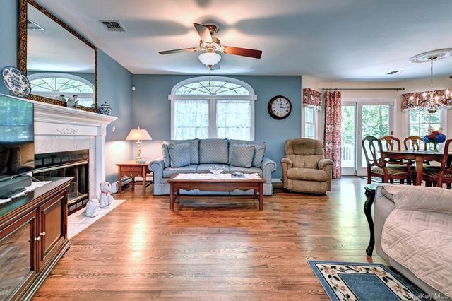 202 Fairway Drive, Wading River, NY 11792