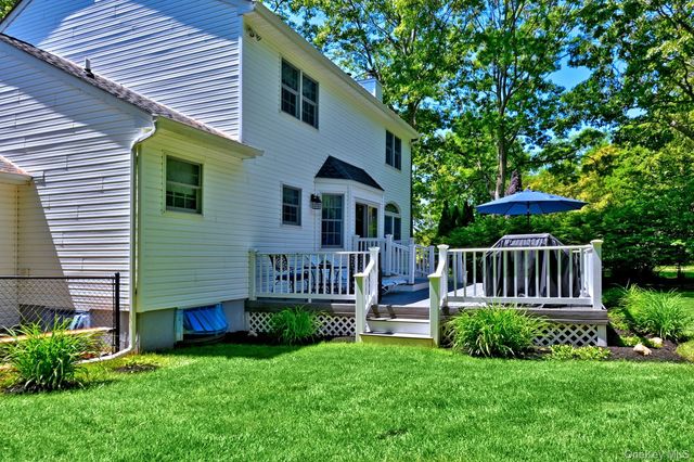 202 Fairway Drive, Wading River, NY 11792