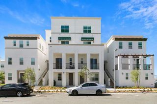 2015 Mindoro Lane 2, Chula Vista, CA 91915