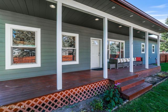 12 Troudt Ct, Priest River, ID 83856