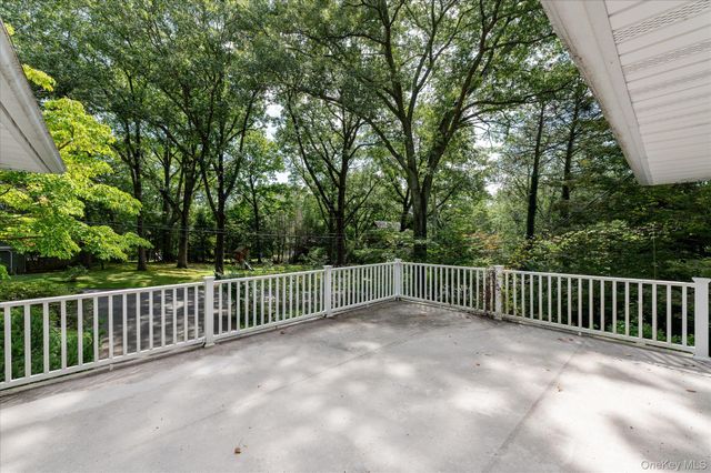 5 Lakeview Avenue, Sleepy Hollow, NY 10591