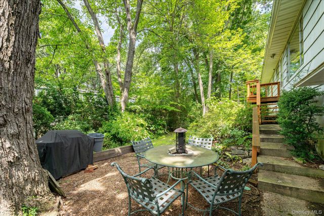 5 Lakeview Avenue, Sleepy Hollow, NY 10591