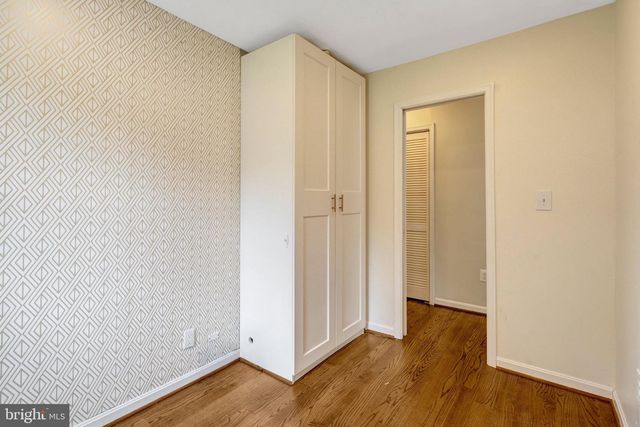2017 EDGAR CT, Falls Church, VA 22043