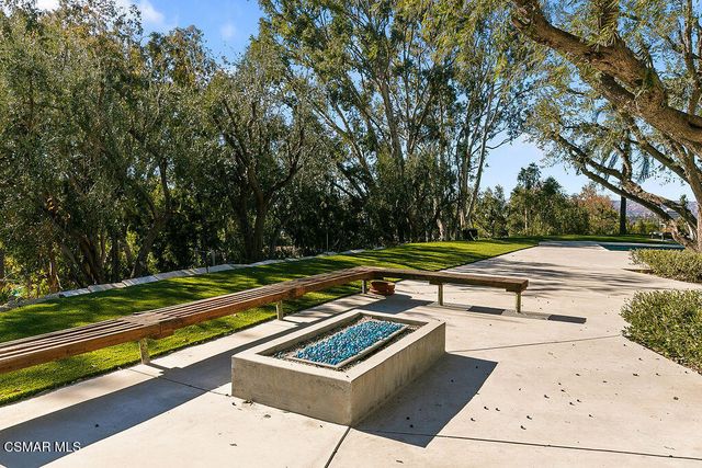 5156 Dumont Place, Woodland Hills, CA 91364