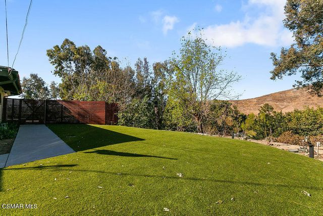 5156 Dumont Place, Woodland Hills, CA 91364