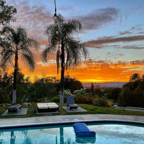 5156 Dumont Place, Woodland Hills, CA 91364