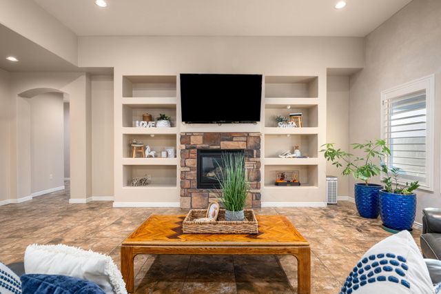 2893 E CARMINE DR, St. George, UT 84790