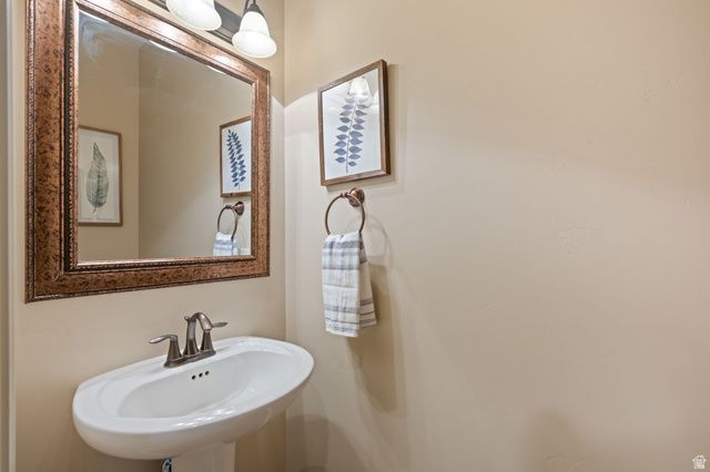 2893 E CARMINE DR, St. George, UT 84790