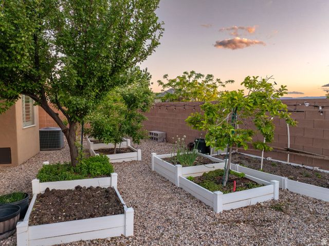 2893 E CARMINE DR, St. George, UT 84790