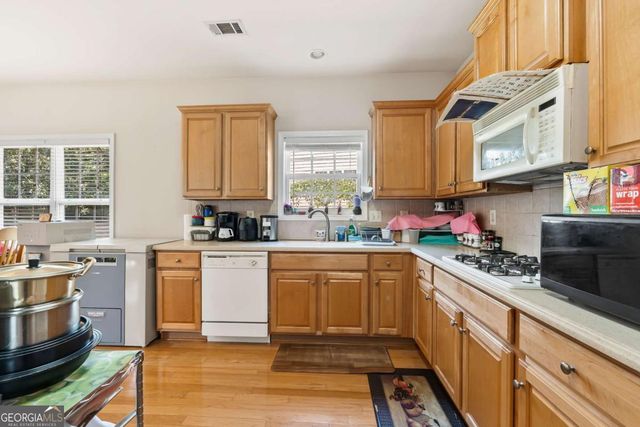 4394 Austin Hills Drive, Suwanee, GA 30024