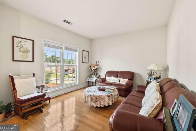 4394 Austin Hills Drive, Suwanee, GA 30024