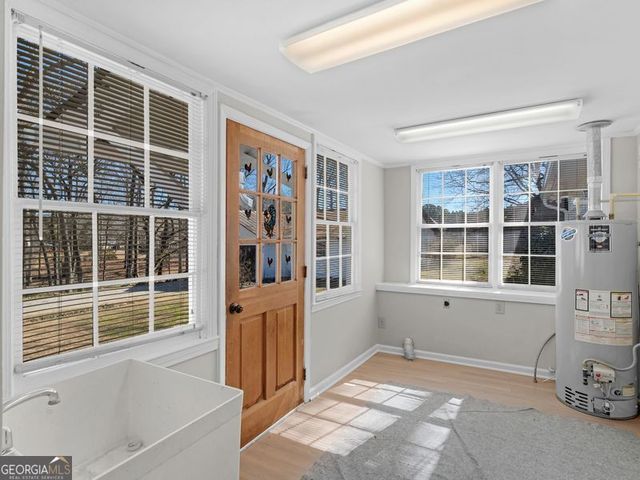 9300 Floyd Road, Jonesboro, GA 30236