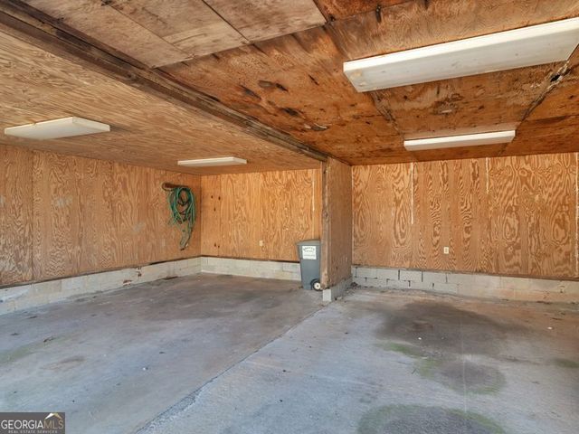 9300 Floyd Road, Jonesboro, GA 30236