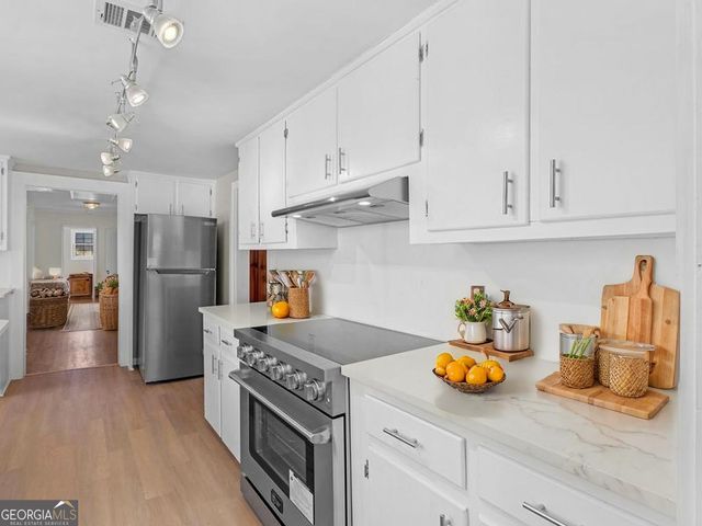 9300 Floyd Road, Jonesboro, GA 30236