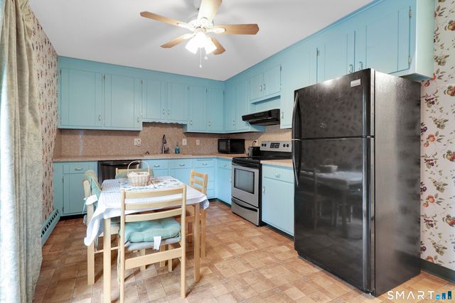 64 Hawthorne Street D, Bristol, CT 06010