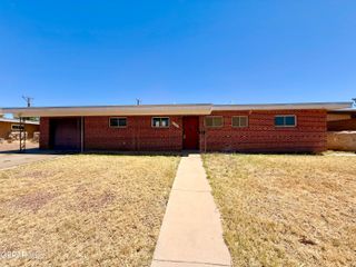5217 HARLAN Drive, El Paso, TX 79924