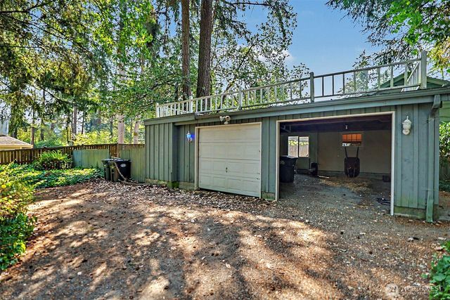10302 Interlaaken Drive SW, Lakewood, WA 98498