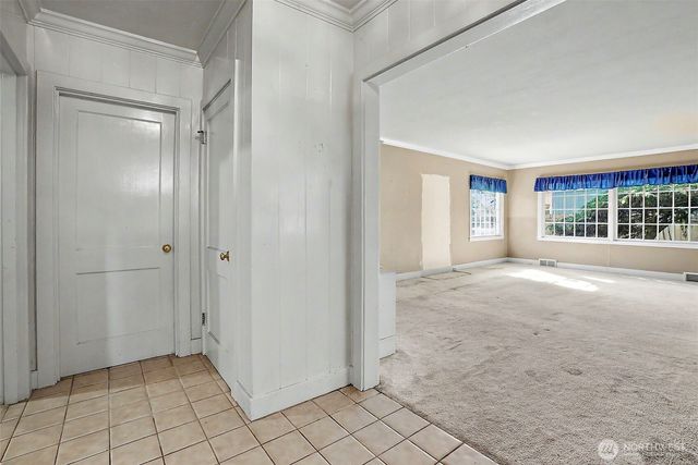 10302 Interlaaken Drive SW, Lakewood, WA 98498