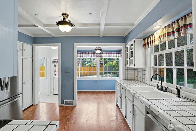 10302 Interlaaken Drive SW, Lakewood, WA 98498