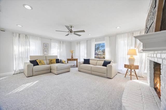 206 Tanya Drive, Rockwall, TX 75087