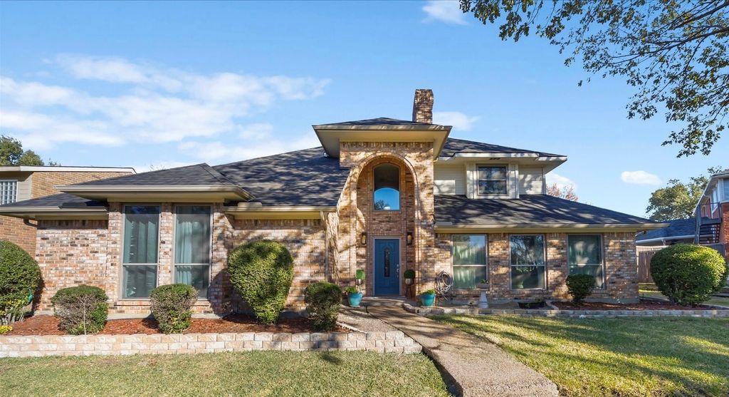 206 Tanya Drive, Rockwall, TX 75087