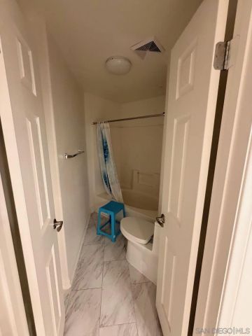 2715 Lake Pointe Dr 219, Spring Valley, CA 91977