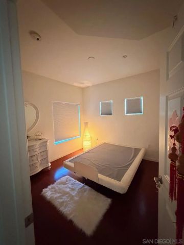 2715 Lake Pointe Dr 219, Spring Valley, CA 91977