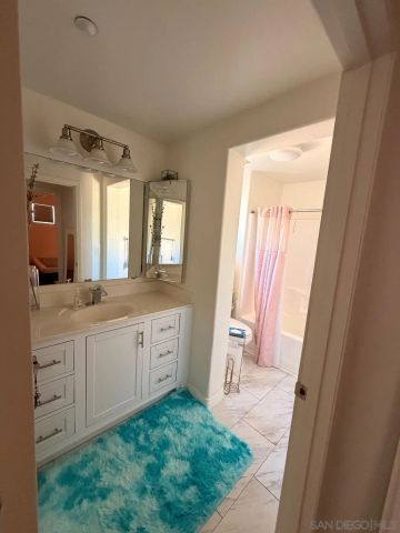 2715 Lake Pointe Dr 219, Spring Valley, CA 91977