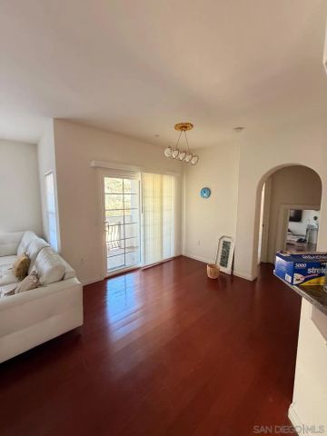 2715 Lake Pointe Dr 219, Spring Valley, CA 91977