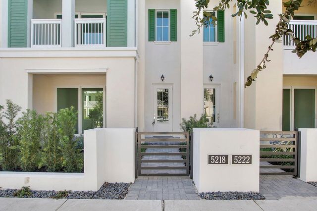 5218 Beckman Terrace, Palm Beach Gardens, FL 33418