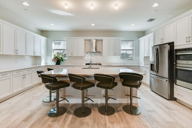 5218 Beckman Terrace, Palm Beach Gardens, FL 33418