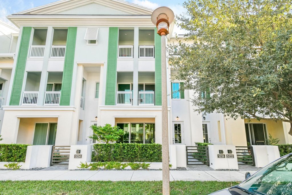 5218 Beckman Terrace, Palm Beach Gardens, FL 33418