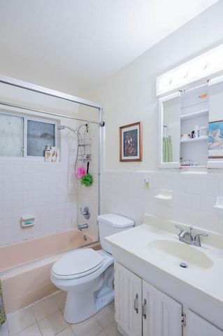 318 SW 2nd Street, Boca Raton, FL 33432