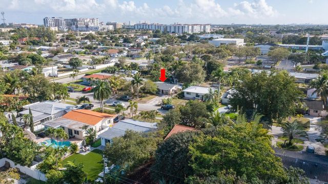 318 SW 2nd Street, Boca Raton, FL 33432