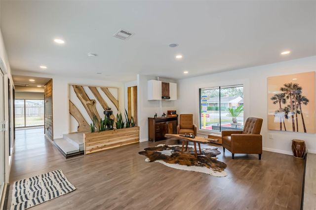 7810 Nairn Street, Houston, TX 77074