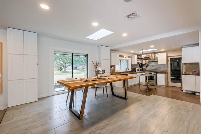 7810 Nairn Street, Houston, TX 77074