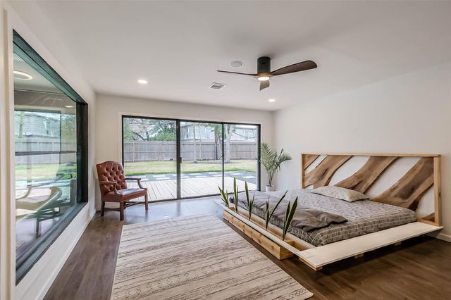 7810 Nairn Street, Houston, TX 77074