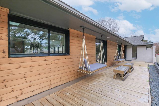 7810 Nairn Street, Houston, TX 77074