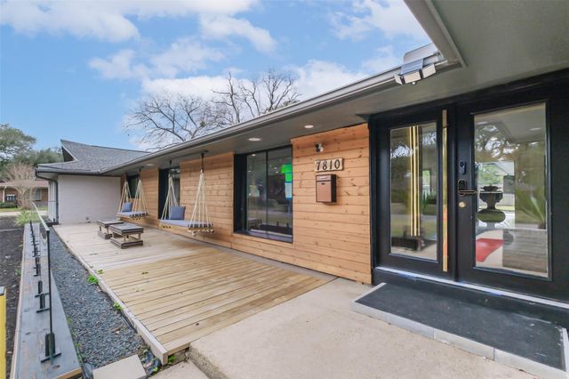 7810 Nairn Street, Houston, TX 77074