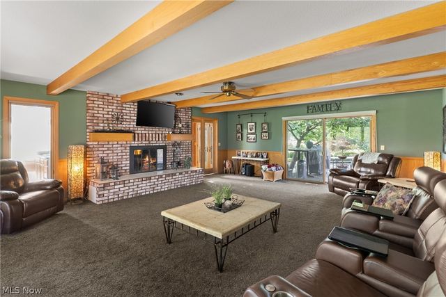 11950 Castleton Lane, Grafton, OH 44044