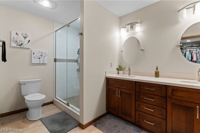 11950 Castleton Lane, Grafton, OH 44044