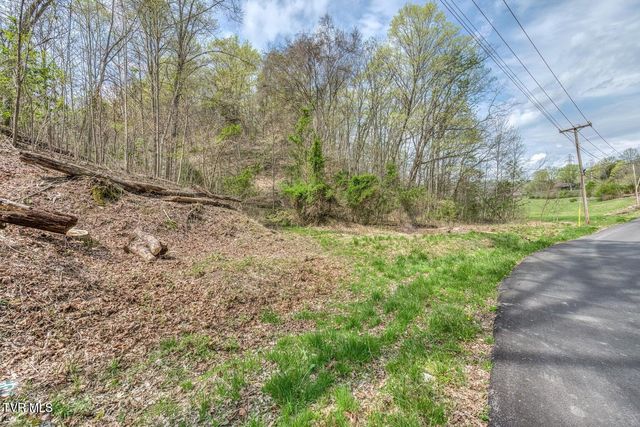 635 Harbor Springs Road, Kingsport, TN 37664