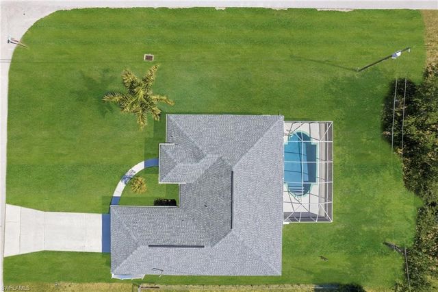 2929 SW 8th CT, Cape Coral, FL 33914