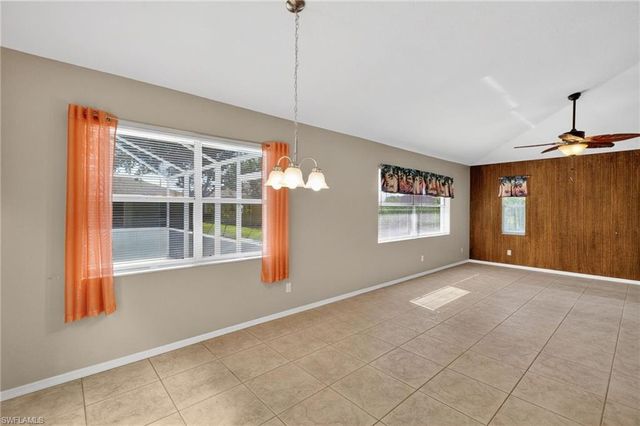 2929 SW 8th CT, Cape Coral, FL 33914